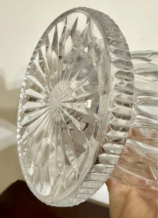 Vaso antico in cristallo