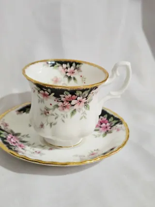 Servicio de té o cafe de porcelana inglesa Royal a