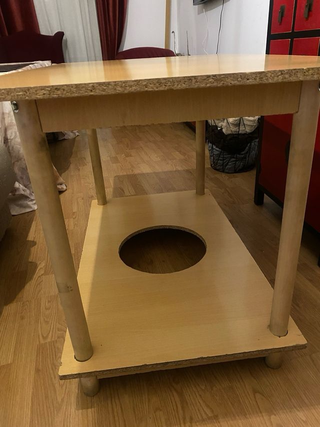 Mesa camilla con cristal y tela floral