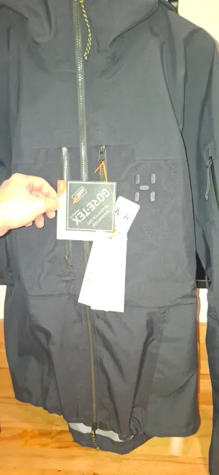 Chaqueta Haglofs Spitz Gtx Pro II Nueva