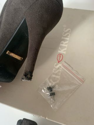 Stivaletti in camoscio