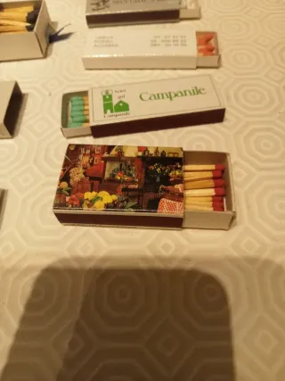 Collezione scatole di fiammiferi