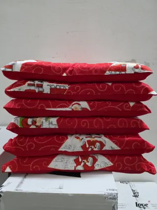 Cuscini Natalucci Rossi e Bianchi