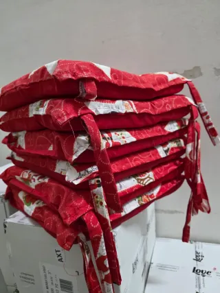 Cuscini Natalucci Rossi e Bianchi