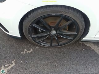 Volkswagen Golf R 2.0 TSI 300 4M DSG