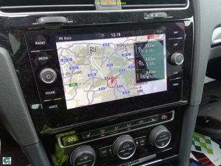 Volkswagen Golf R 2.0 TSI 300 4M DSG