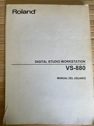 Roland VS-880 Digital Audio Workstation