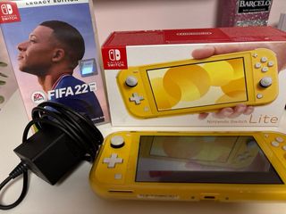 Nintendo Switch Lite Gialla
