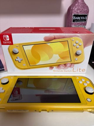 Nintendo Switch Lite Gialla