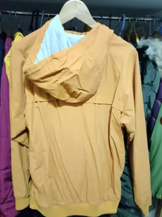 Chaqueta Pull&Bear M Repelente Agua