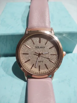 Reloj Rosa y Dorado con Caja