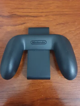 Cargador Grip Nintendo Switch 2