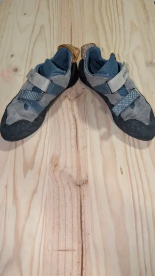 Pies de gato Simond Talla 42