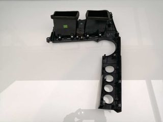 MOLDURA SSANGYONG KYRON (2)