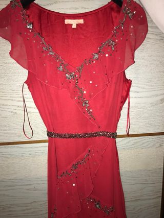 Vestido fiesta rojo con pedrería
