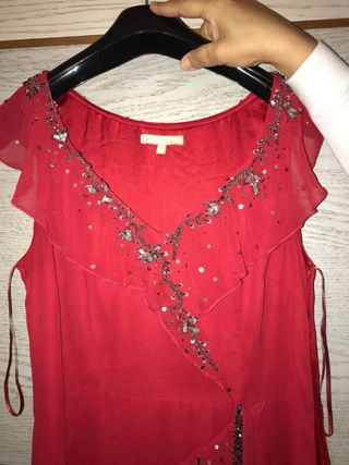 Vestido fiesta rojo con pedrería