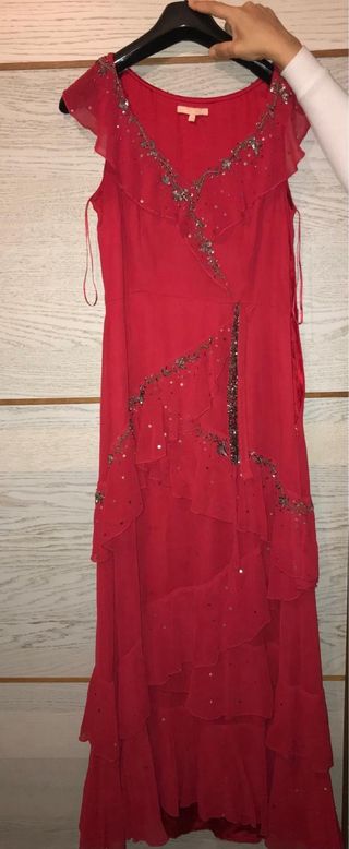 Vestido fiesta rojo con pedrería