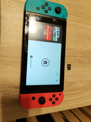 Nintendo Switch + custodia + Mario Kart 8