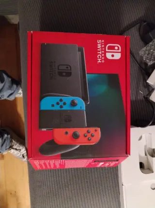 Nintendo Switch + custodia + Mario Kart 8
