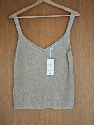 Top fiesta dorado Mango T. M con etiquetas