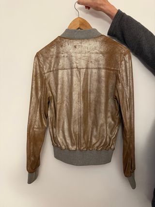 Chaqueta bomber dorada de piel efecto brilli brill