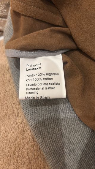 Chaqueta bomber dorada de piel efecto brilli brill