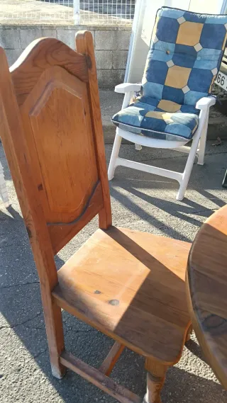 Conjunto mesa de madera + 6 sillas