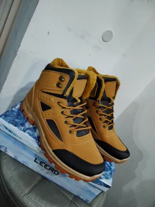 Scarponcini Trekking Uomo N.43