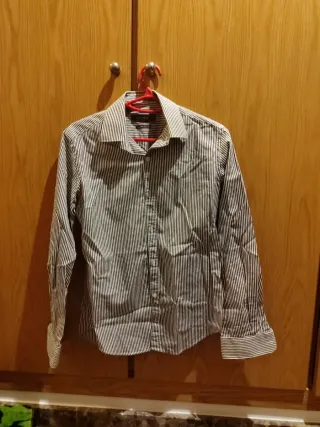 Camisa de rayas hombre