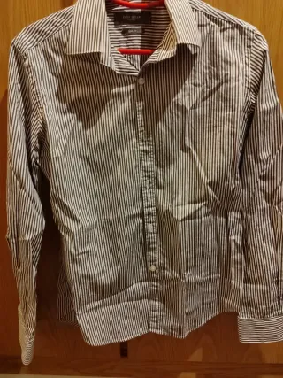 Camisa de rayas hombre