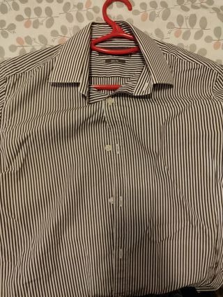 Camisa de rayas hombre