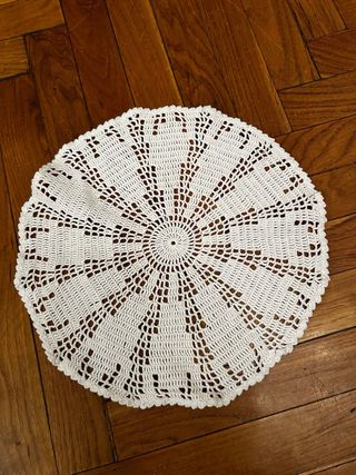 3 centrini uncinetto fatti a mano