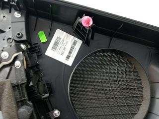 GUARNECIDO PUERTA TRASERA DERECHA HYUNDAI IX35