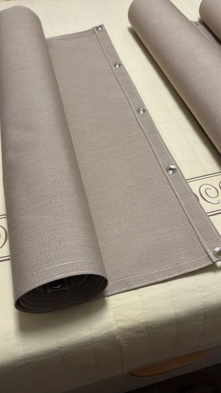 Pérgola de madera, tela toldo chenila beige