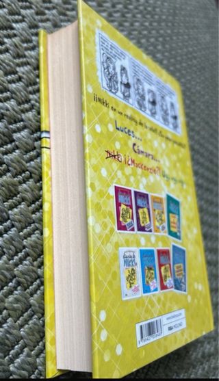 Diario de Nikki 7 - Una famosa con poco estilo:...