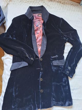 Chaqueta CUSTO BARCELONA fiesta SEDA 100%