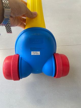 Andador bebé con ruedas y bolas