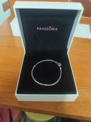 Pulsera Pandora  niña original
