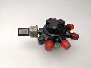 RAMPA INYECTORA SUZUKI JIMNY SN (FJ) (2)