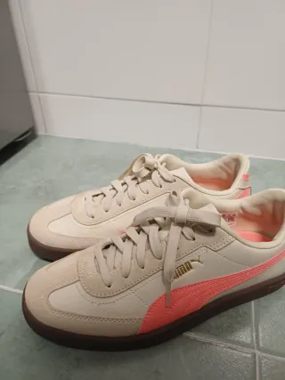 Zapatillas Puma Club II Beige/Rosa