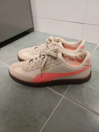 Zapatillas Puma Club II Beige/Rosa