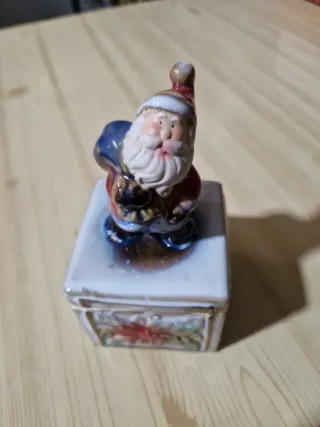 Portaoggetti in ceramica con Babbo Natale