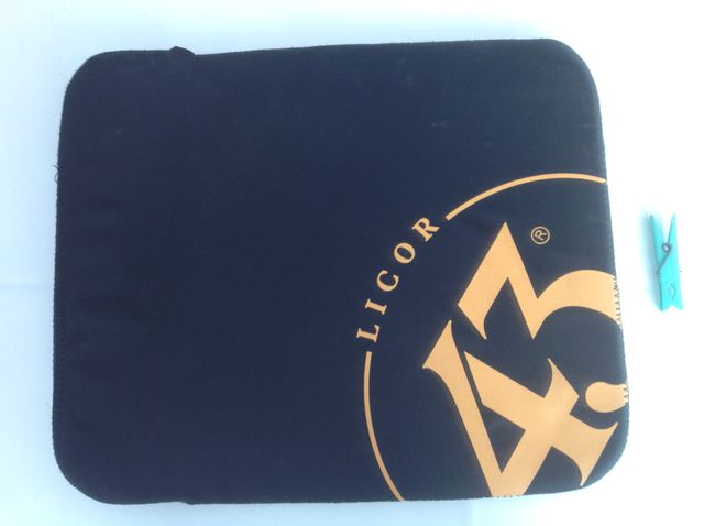 Porta Tablet Licor 43