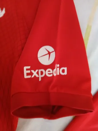 Camiseta y pantalon Liverpool M. Salah 11