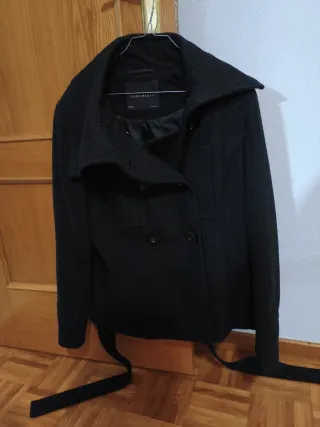 Abrigo paño Zara negro entretiempo
