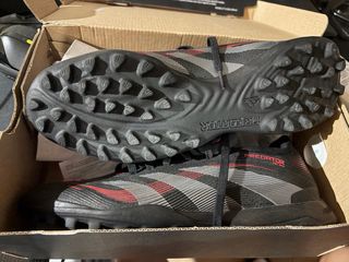 Botas Adidas Predator Turf T40