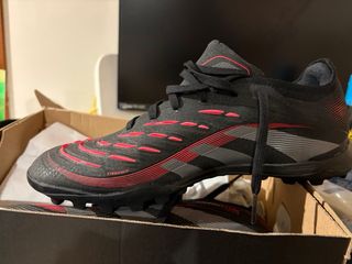 Botas Adidas Predator Turf T40