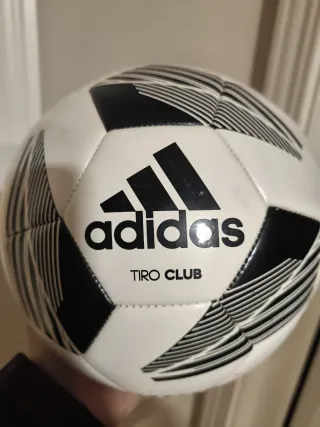 Balón de Fútbol Adidas Tiro Club