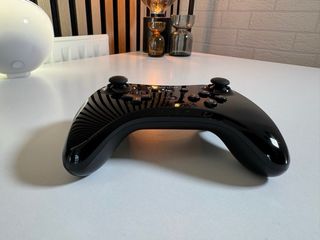 Controller Pro originale per Wii U + cavo