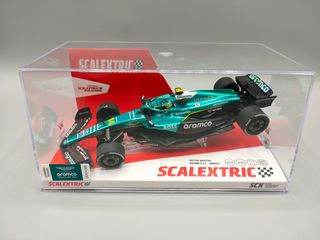 Scalextric Aston Martin Fernando Alonso